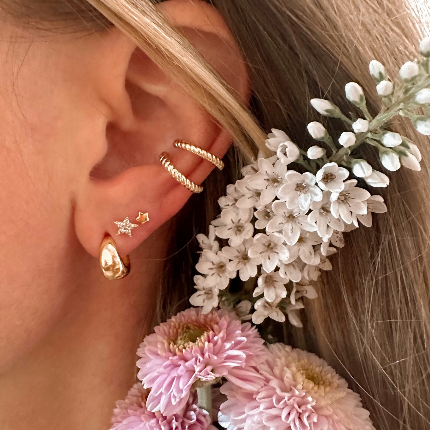 Sparkly star studs