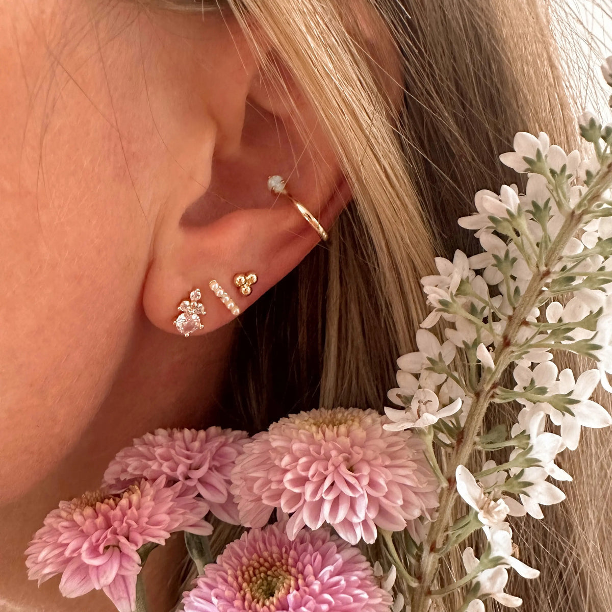 Pearl Bar Studs Lise's Pieces