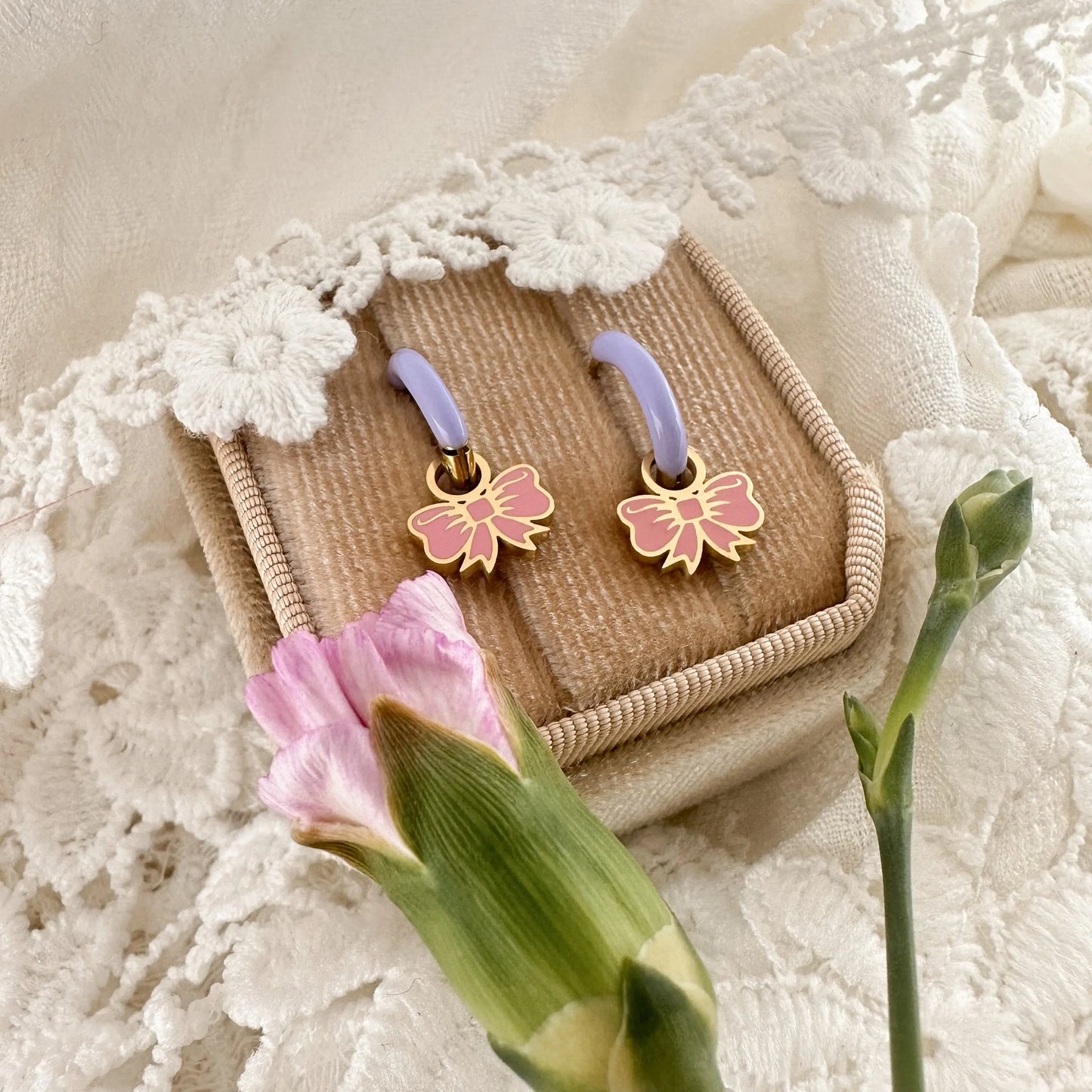 Pink bow hoop charms - Myzie collection Lise's Pieces