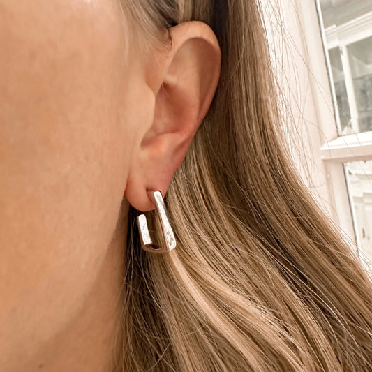Square post hoops - silver Lise's Pieces