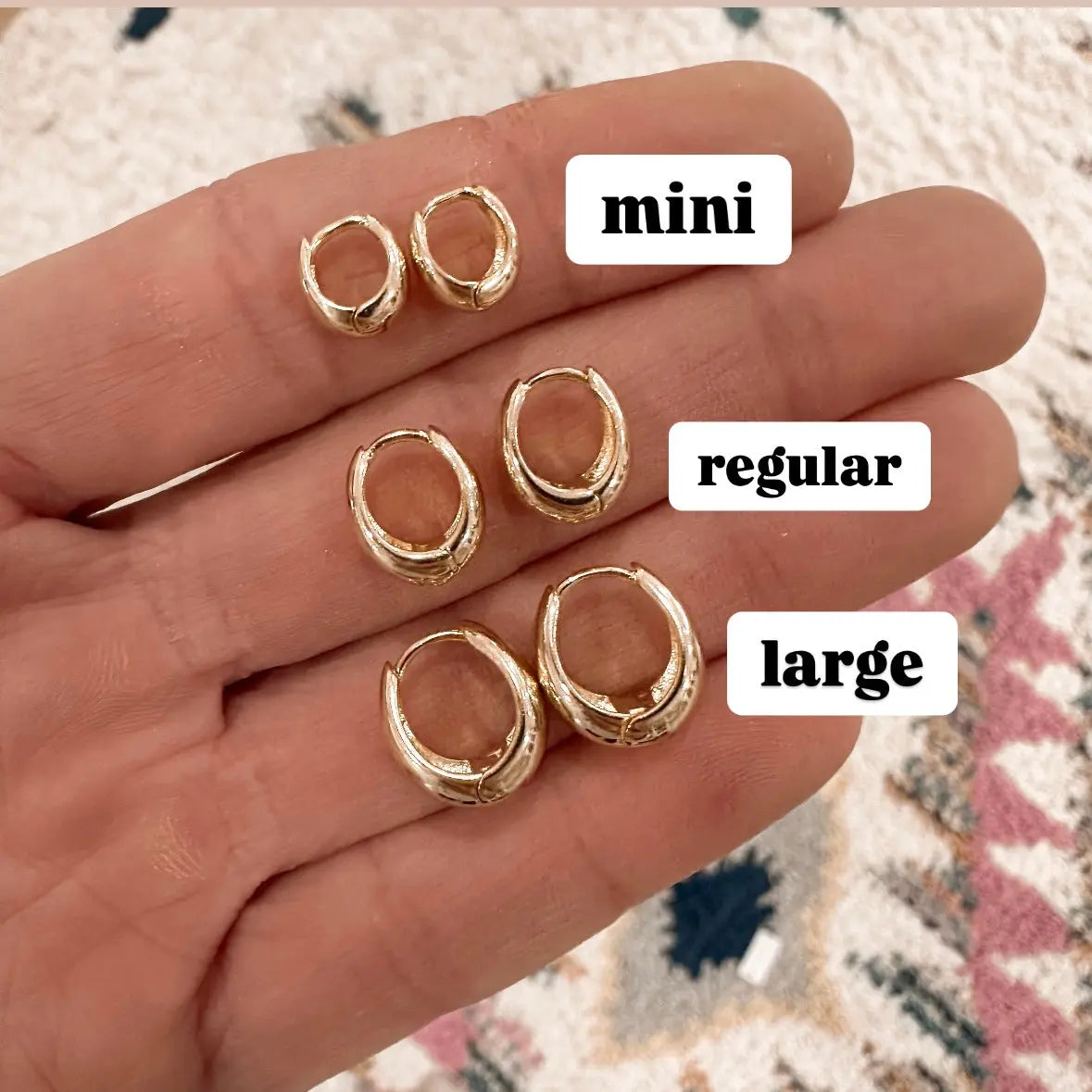 Mini oval huggies Lise's Pieces