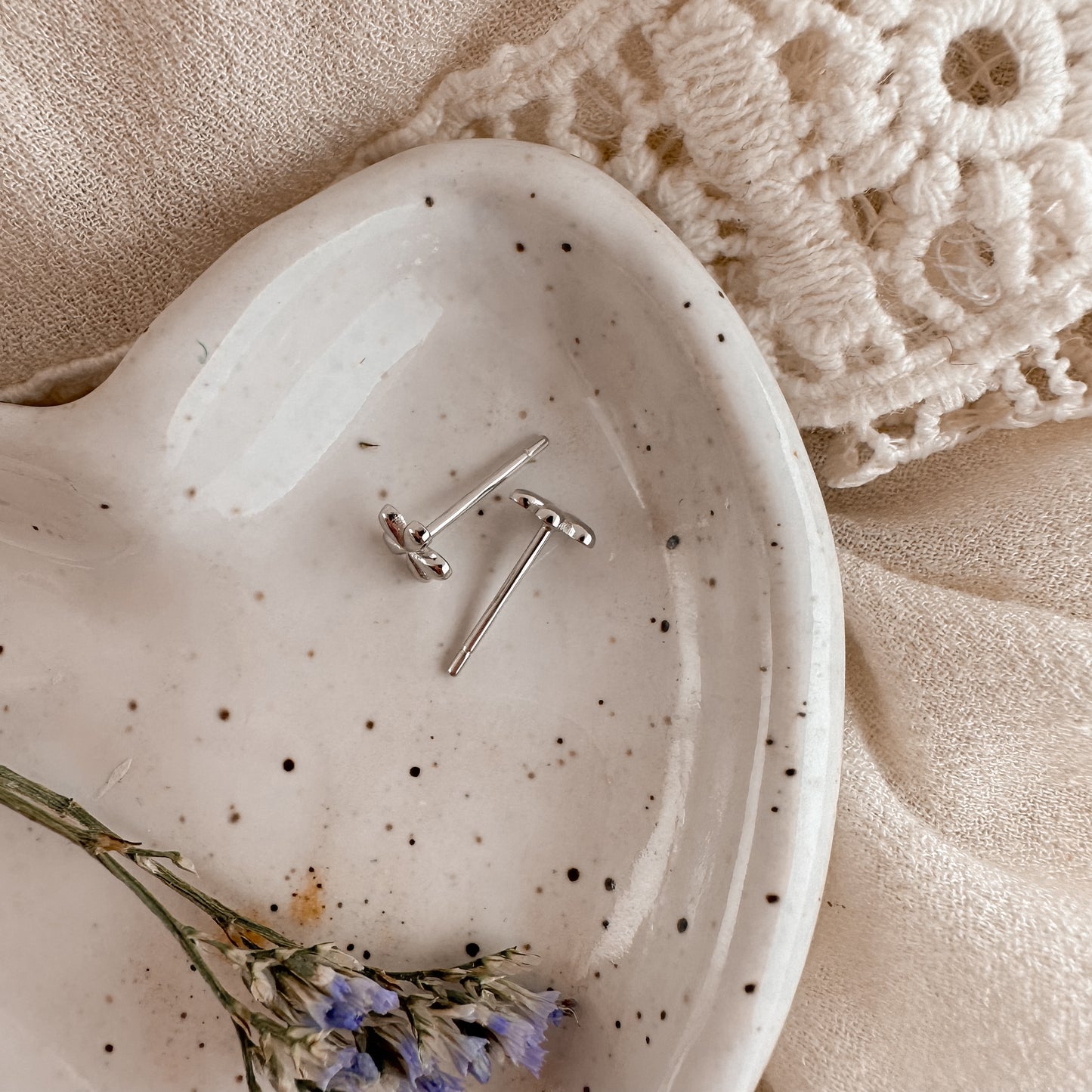 Petal studs - silver