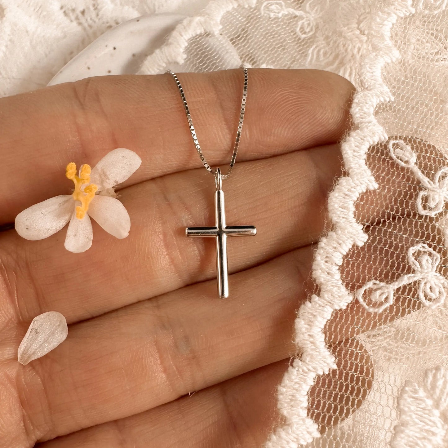 Simple Cross - sterling silver Lise's Pieces