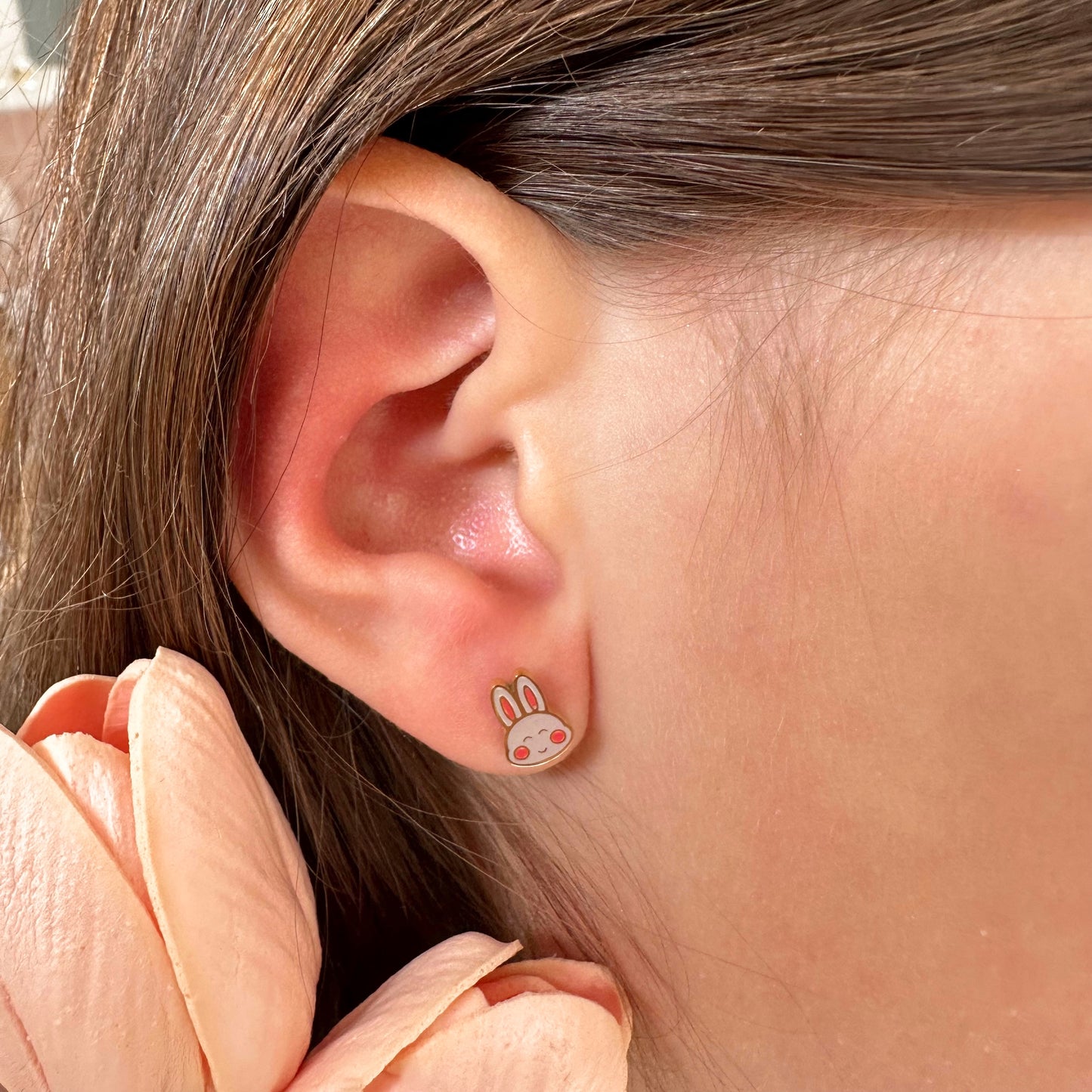 Blushing bunny screwbacks - Myzie collection