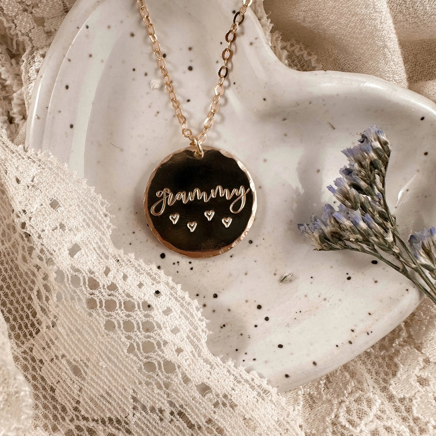 Custom Aura necklace - gold Lise's Pieces