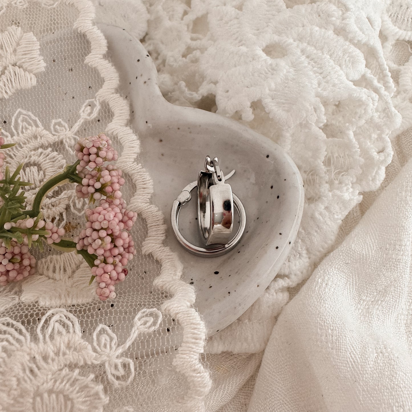 Ava Hoop - silver