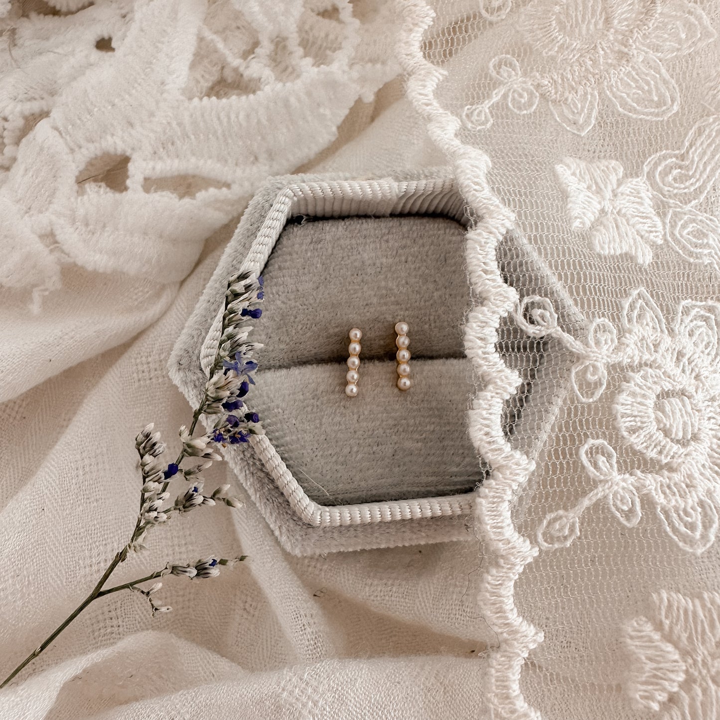 Pearl Bar Studs