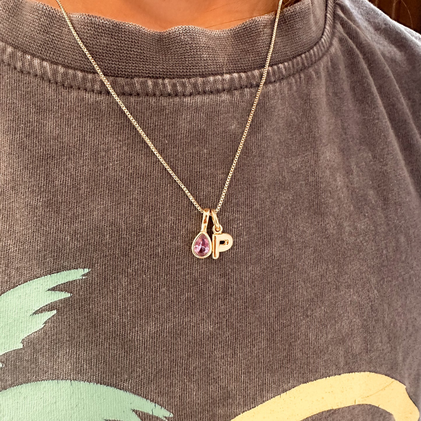 Birthstone + Bubble letter necklace / Myzie Collection