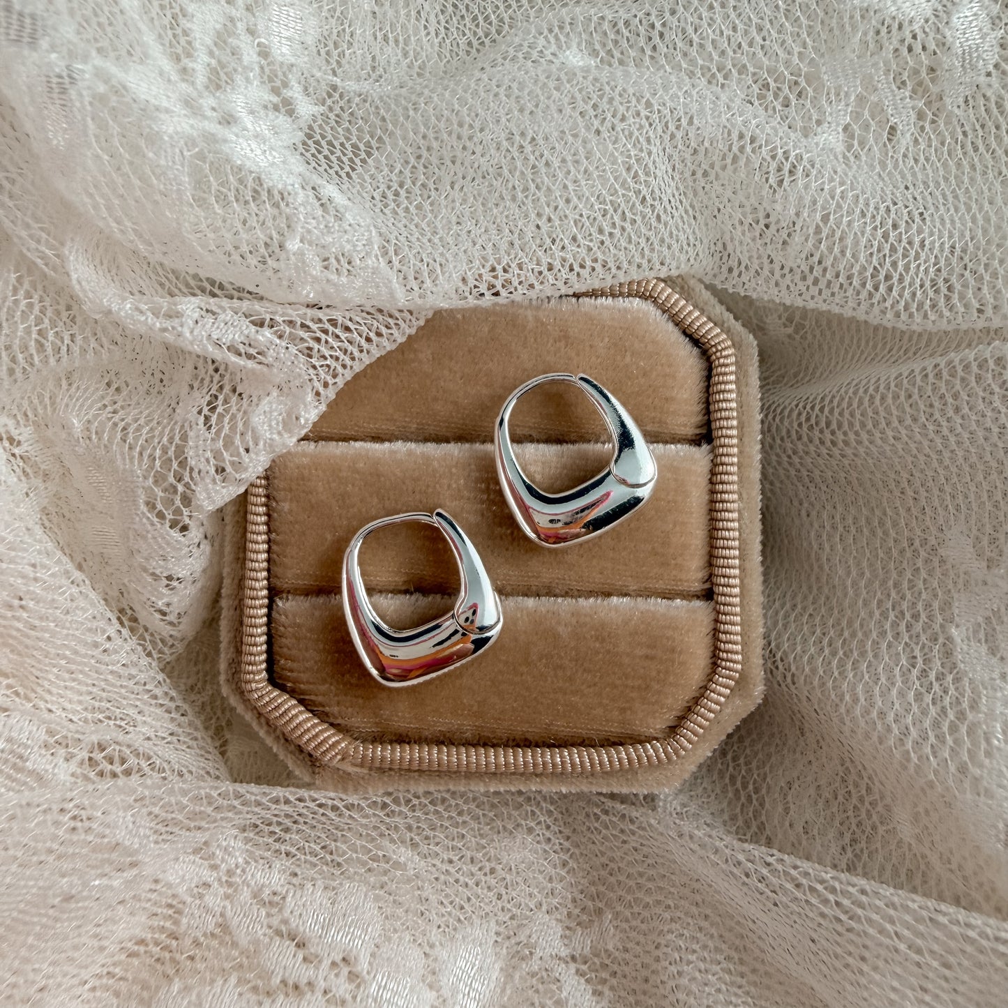 Basket Hoops - silver Lise's Pieces