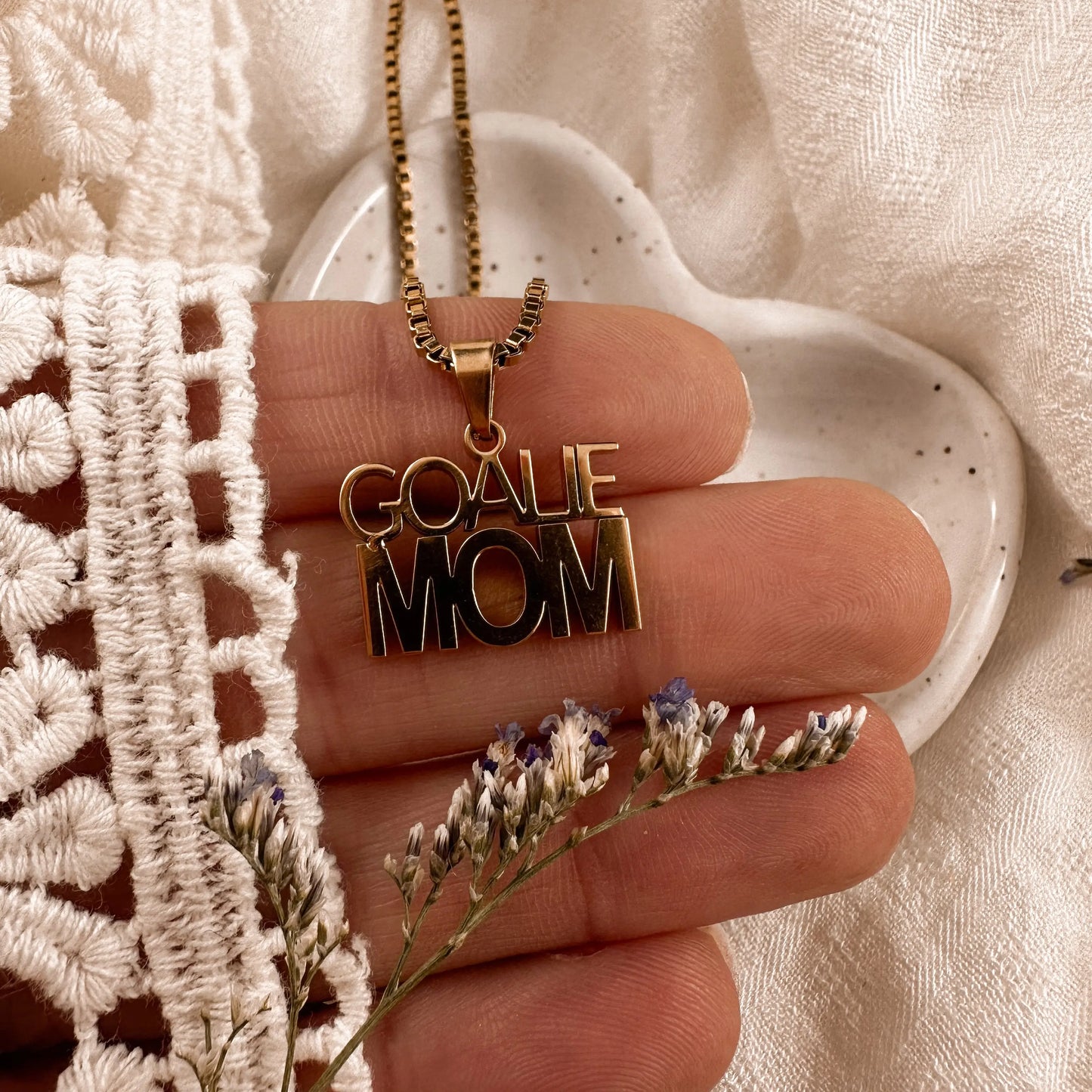 Goalie Mom necklace Lise's Pieces