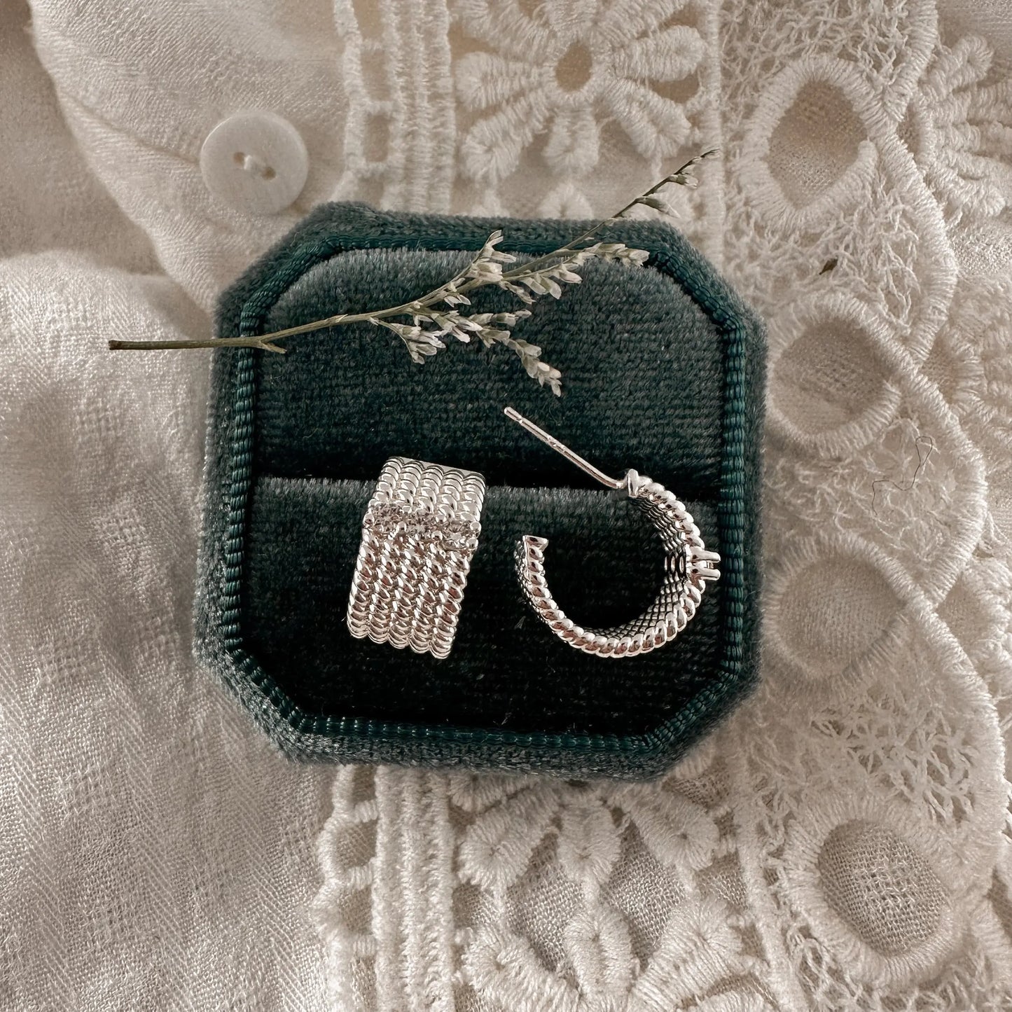 Triple Crystal Cuff Hoop - silver Lise's Pieces