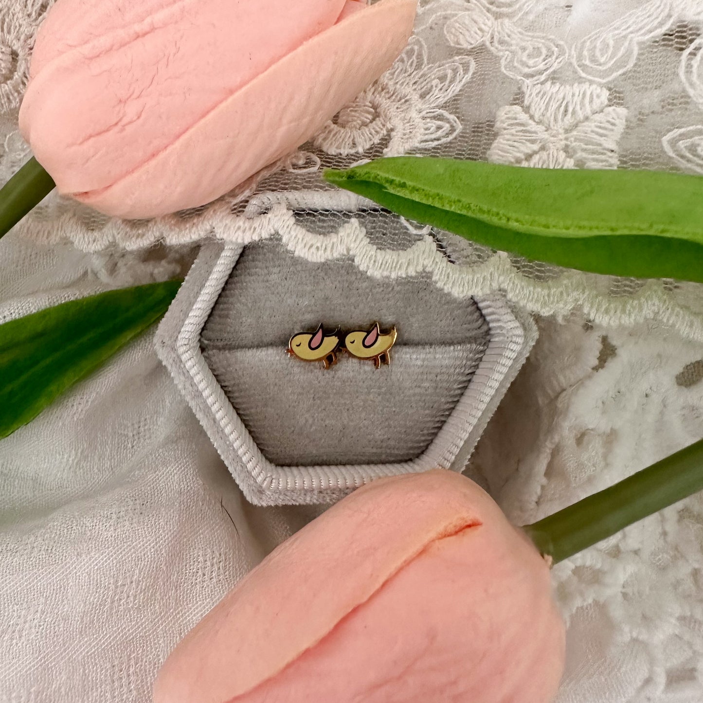 Little chick Screwbacks