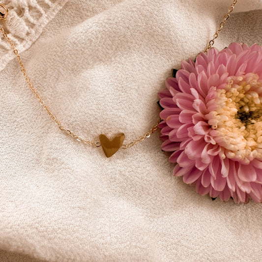 Dainty heart bracelet Lise's Pieces