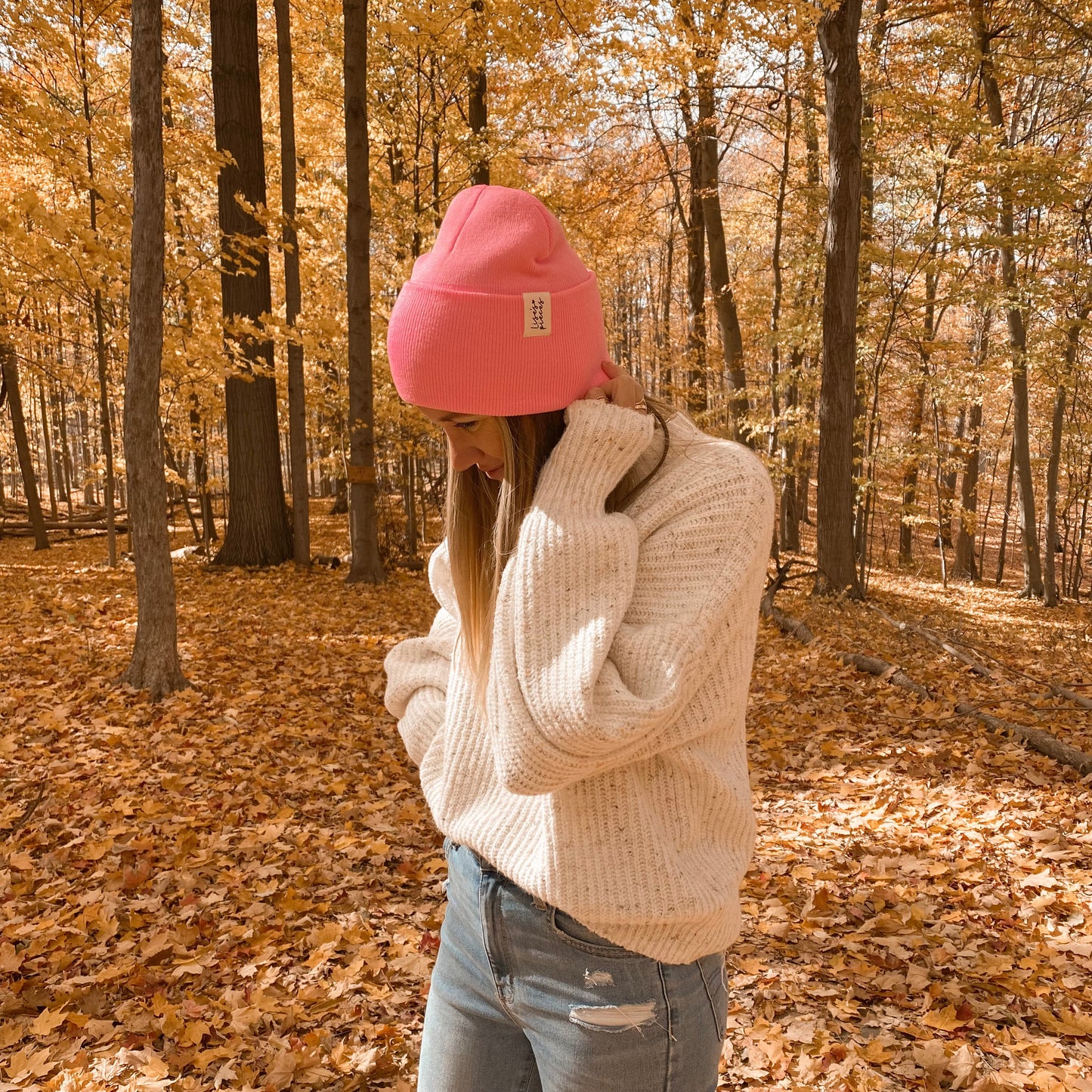 Bubble gum pink toque