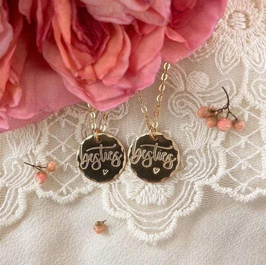 Besties necklace