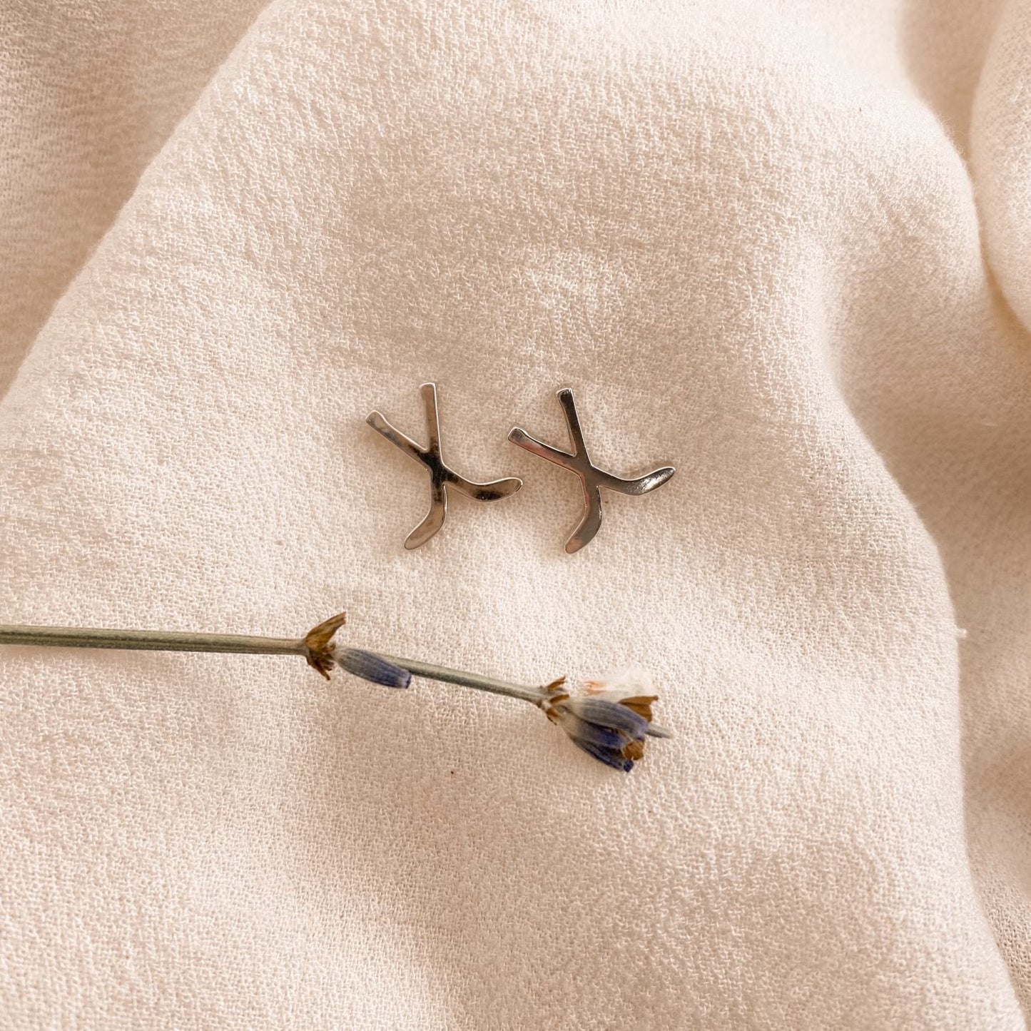 Hockey stick studs - silver