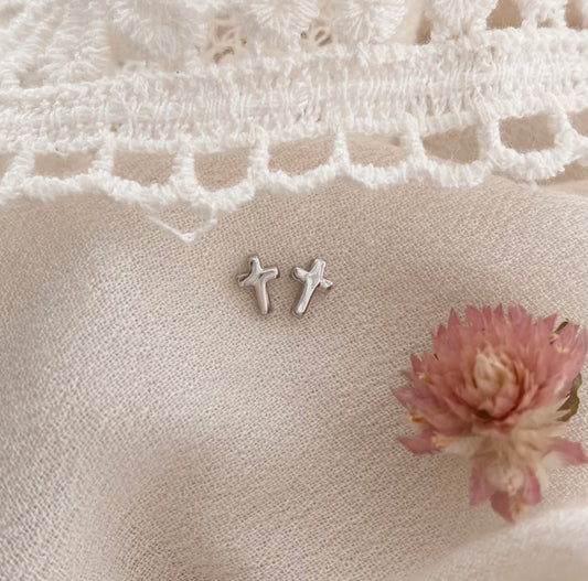 Tiny cross studs - Silver