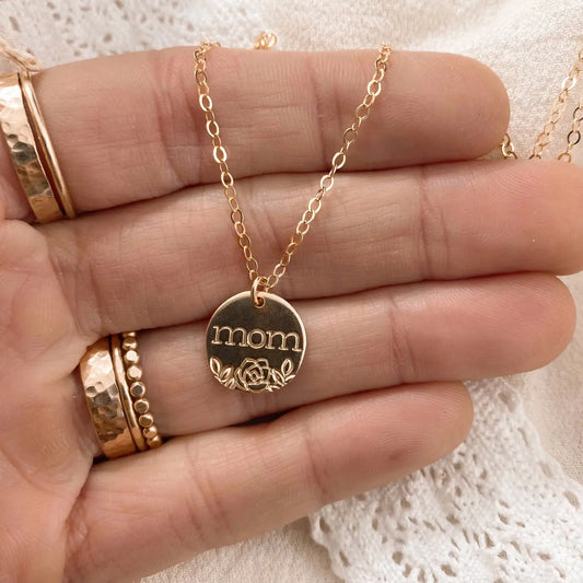 Floral mom necklace - gold Lise's Pieces