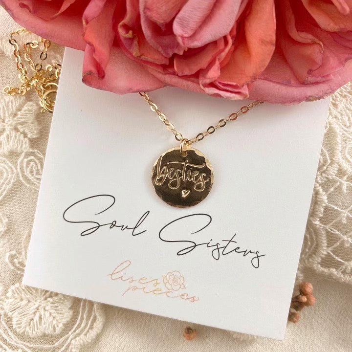 Besties necklace