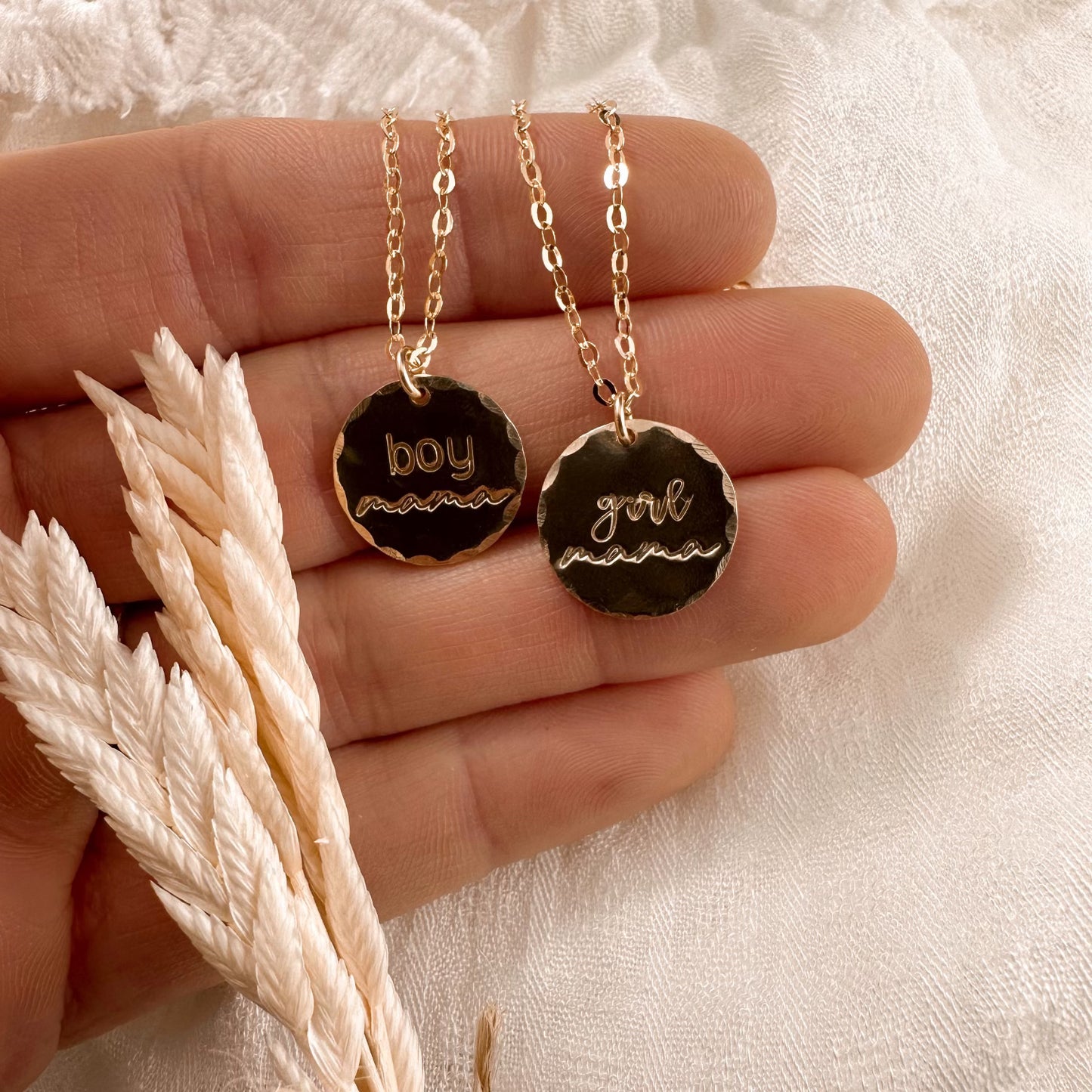 Boy mama/ Girl mama necklace - gold