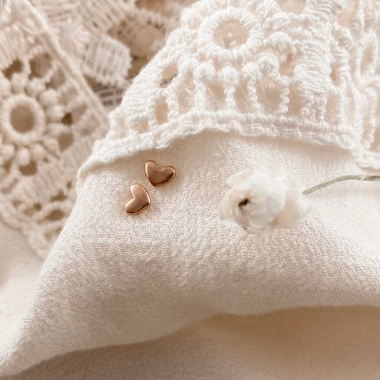 sweetheart studs - rose gold