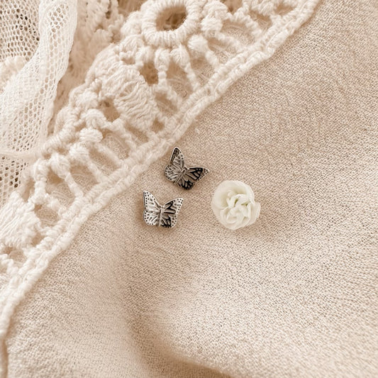 Monarch butterfly studs - silver