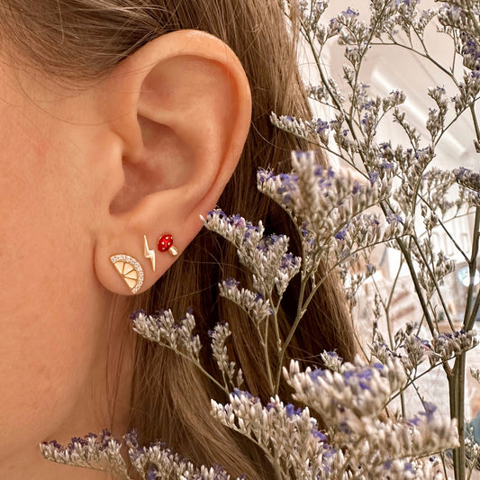 Red mushroom studs - gold