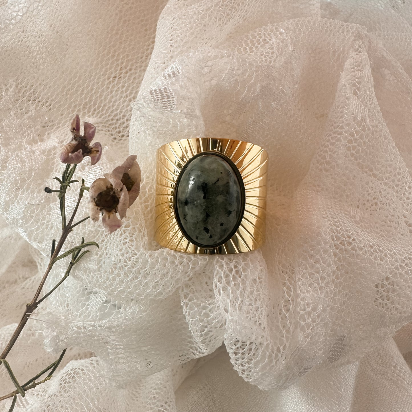 Evergreen Cuff Ring Lise's Pieces