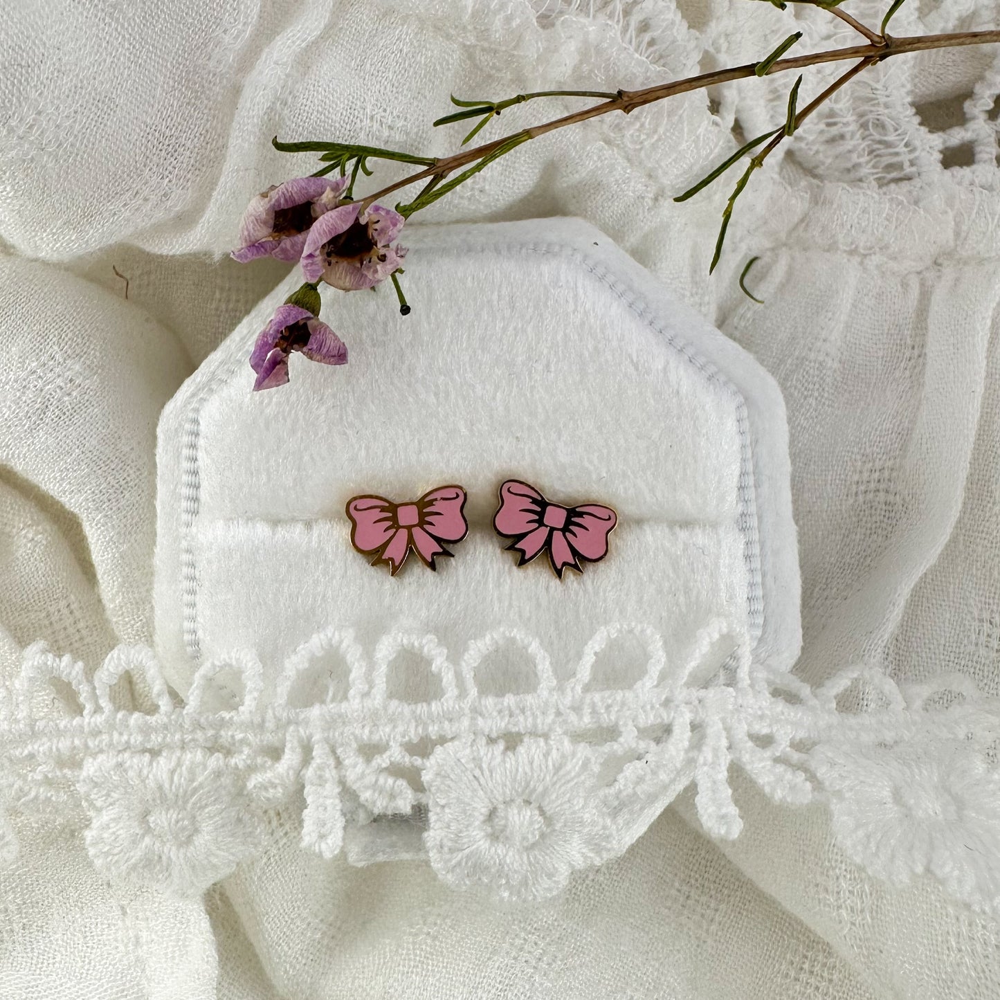 Pink bow screwbacks - Myzie collection Lise's Pieces