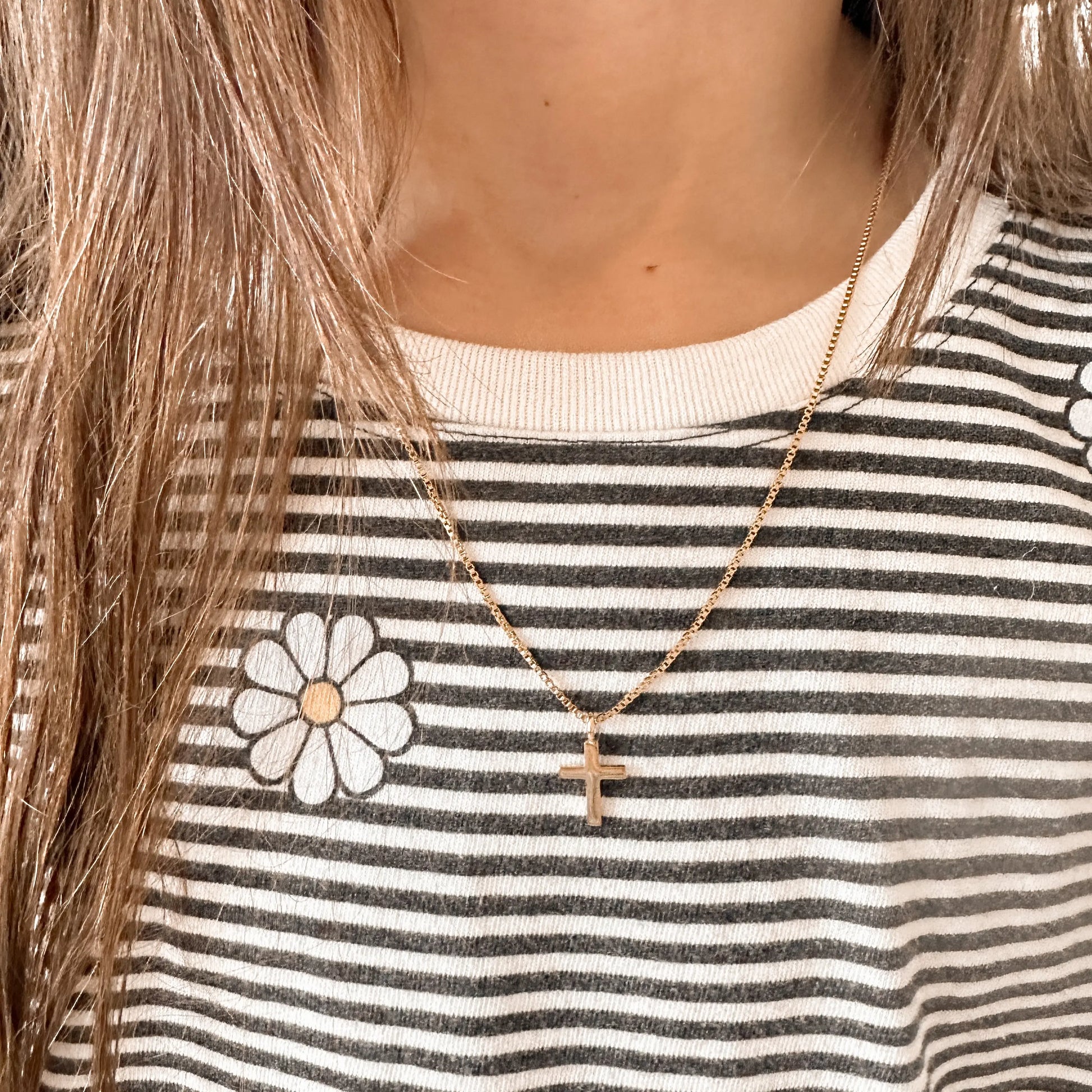 Unisex Cross Necklace Lise's Pieces