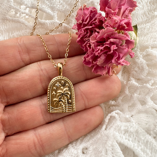 Palm Tree pendant Necklace