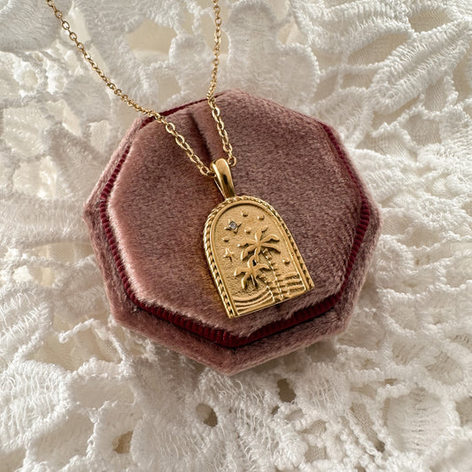 Palm Tree pendant Necklace