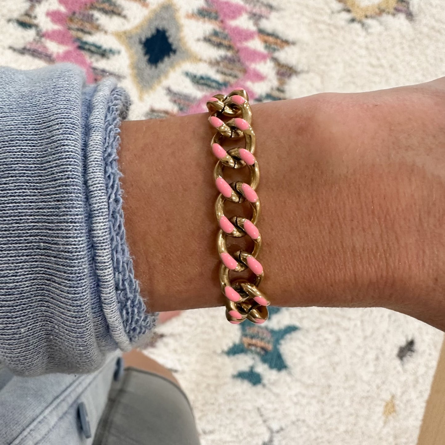 Peach enamel curb chain bracelet - gold