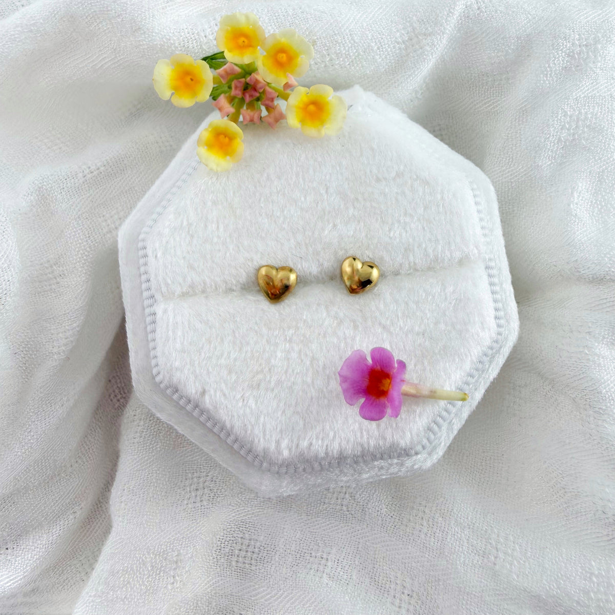 Petite heart screwbacks Lise's Pieces