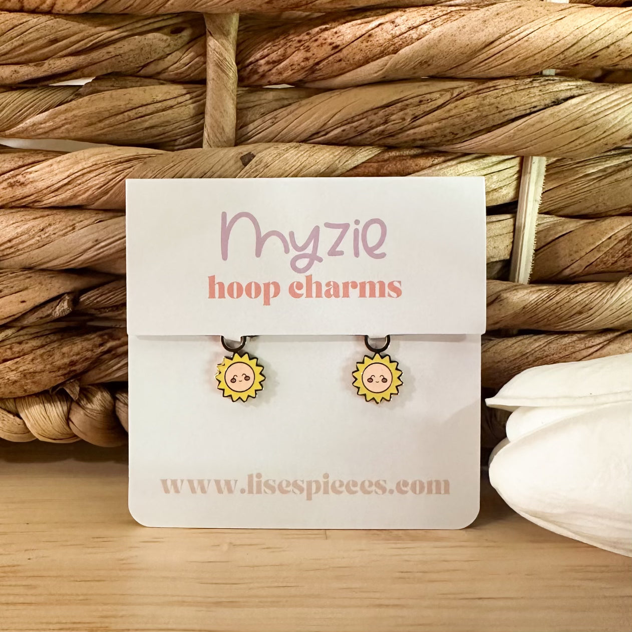 Smiling sun hoop charms - Myzie collection