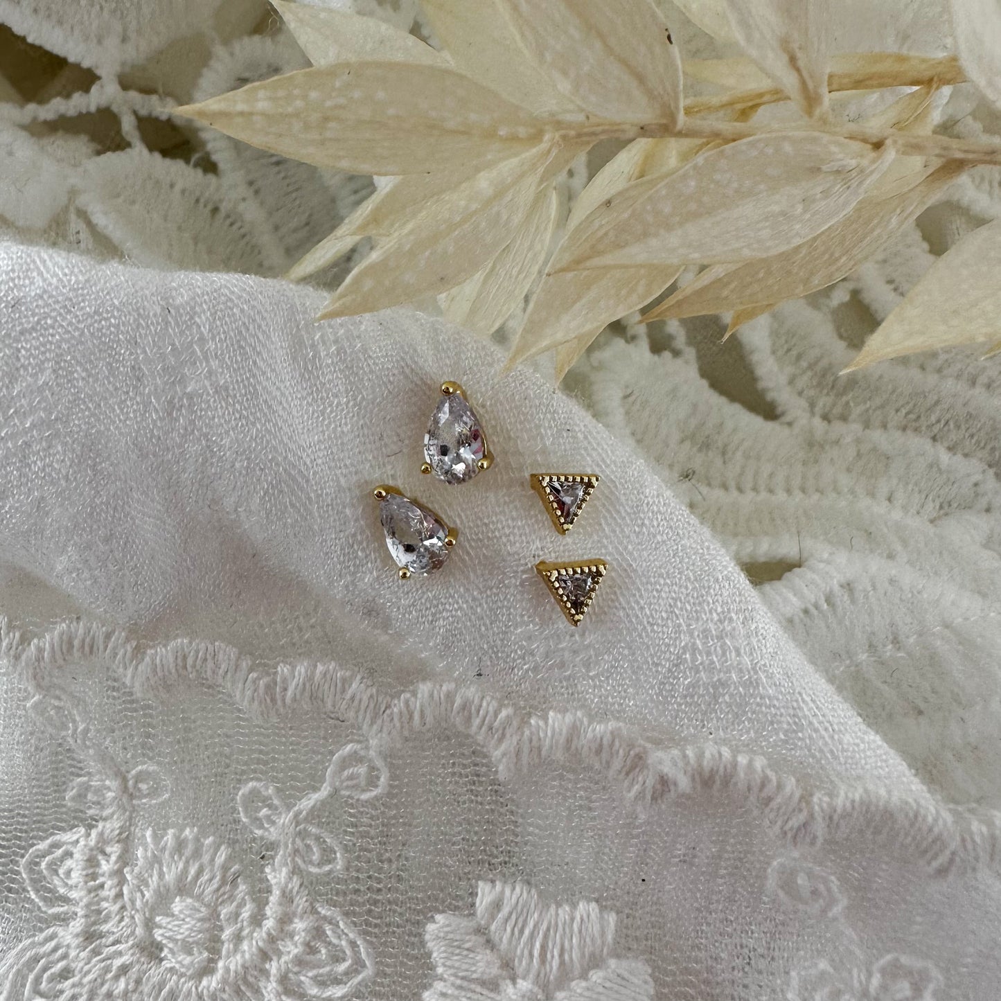 Mini Crystal Triangles