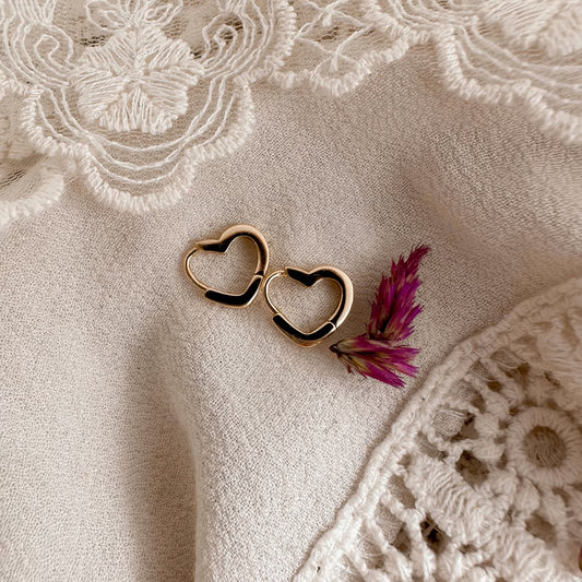 Mini heart hoops - gold