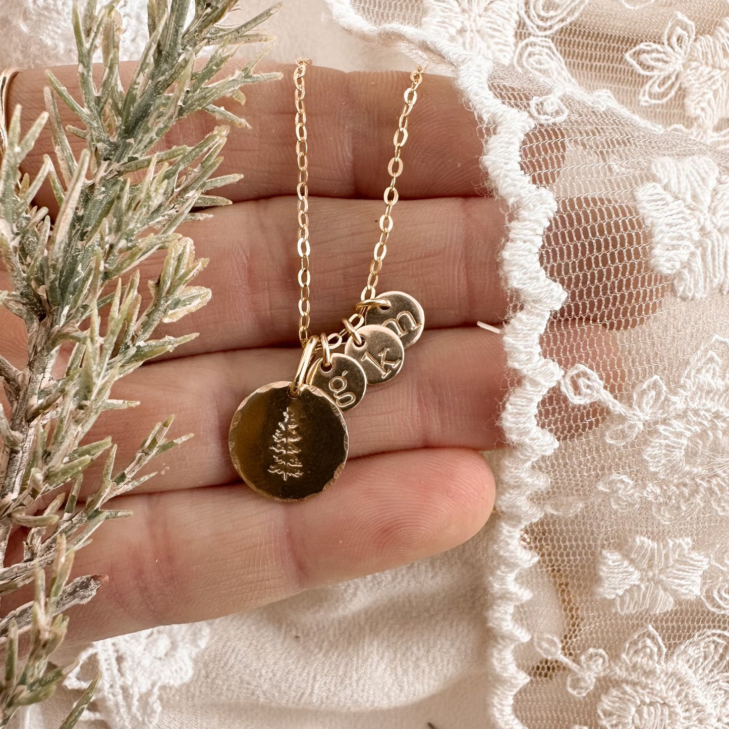 Custom evergreen family tree necklace - gold