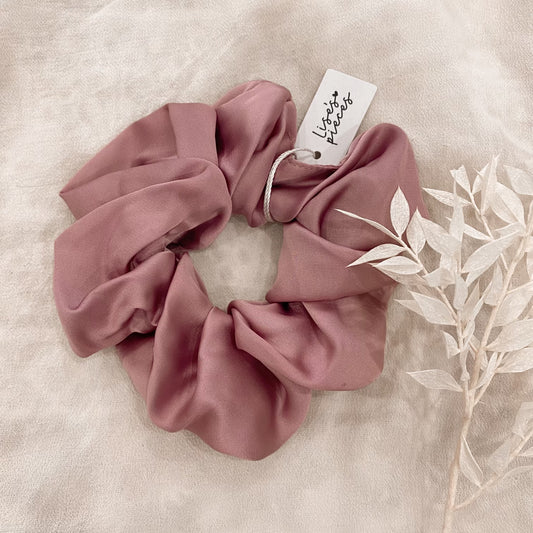 Luxe silk scrunchie - Dusty Rose