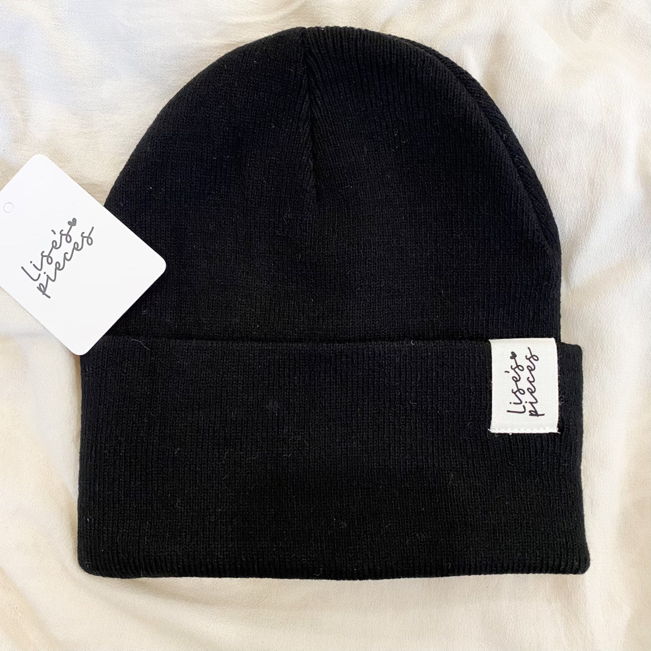 Black toque