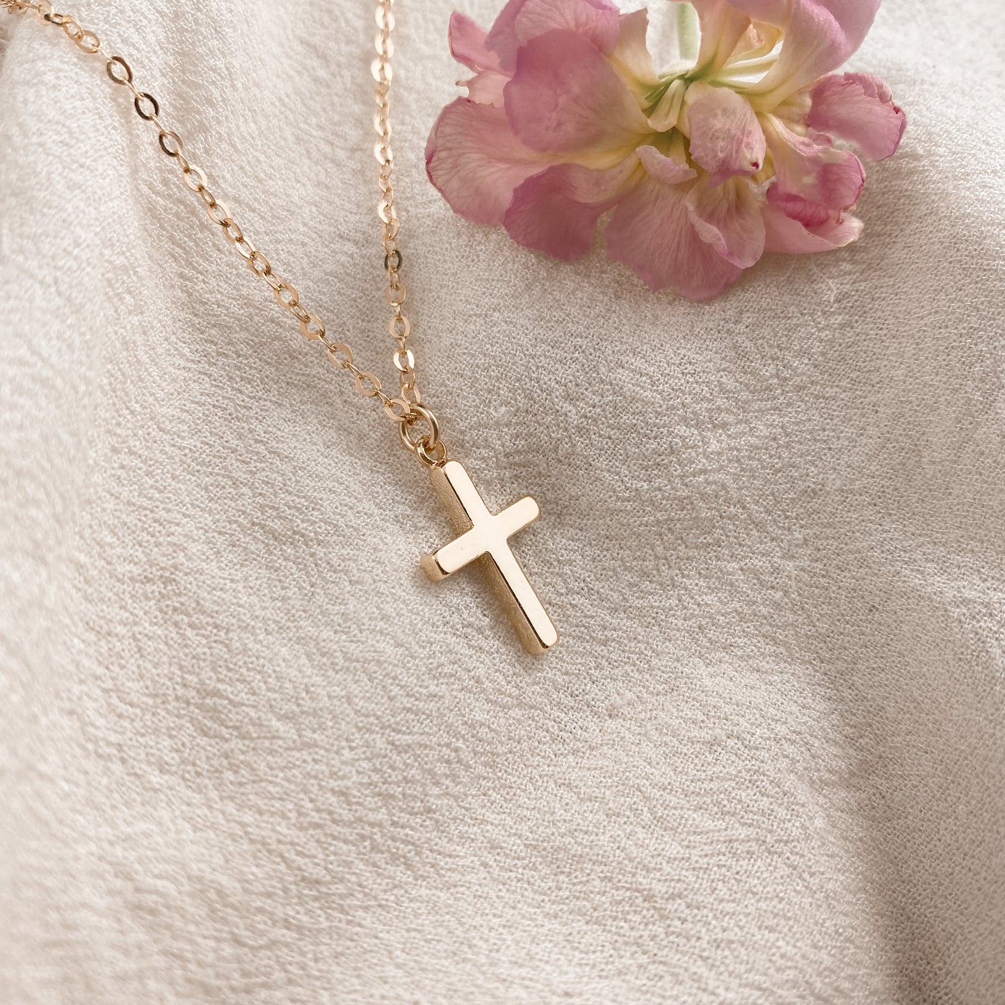 Small cross necklace - gold