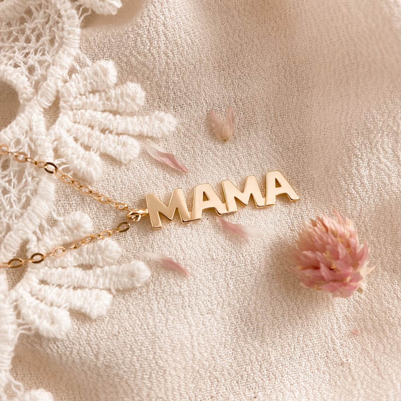 Mama drop necklace