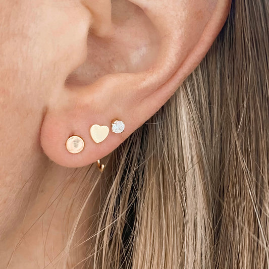 Tiny dot studs - Gold